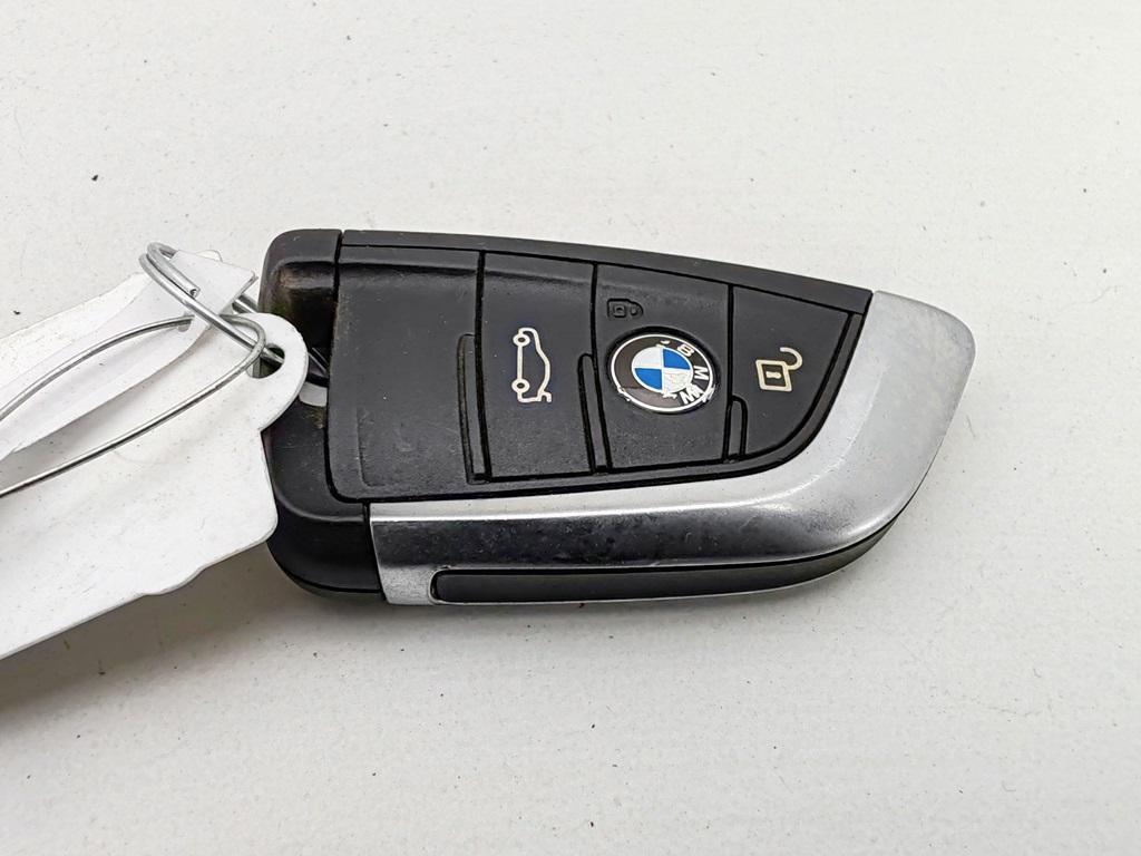 ключ BMW 2 Tourer F45/F46 2016, 1.5 л., бензин, МКПП, чёрный, минивэн - фото №1
