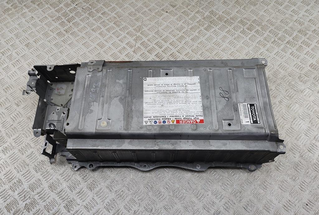 Корпус высоковольтной батареи Toyota Prius (XW20 2005, 1.5 л., гибрид, АКПП, серый, хетчбэк 5 дв., G928047100