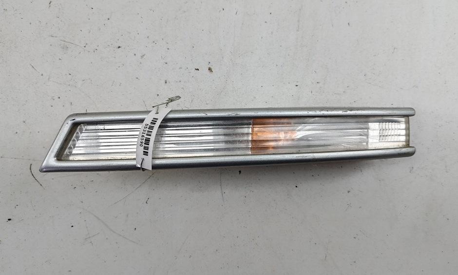 Поворотник (указатель поворота) левый Volkswagen Passat B6 2007, 2.0 л., дизель, МКПП, серый, седан, 3C0953041L - фото №1