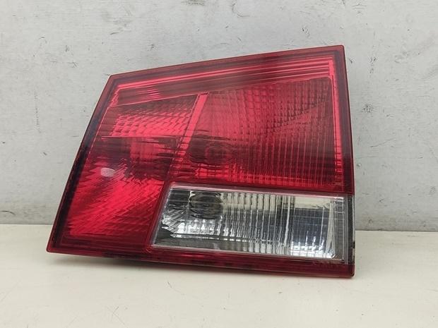 фонарь крышки багажника правый Opel Vectra C 2003, 2.2 л., бензин, АКПП, серый, универсал, 24469464 - фото №1