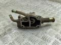 корпус термостата Nissan Primera P12 2006, 1.8 л., бензин, МКПП, чёрный, универсал, 130499F600 - фото №2