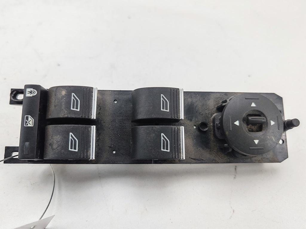 блок управления стеклоподъемниками Ford C-Max 2003 2019, 1.5 л., бензин, МКПП, серый, минивэн, 3S010138825 - фото №1