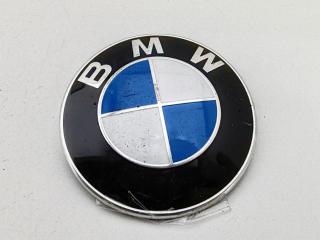 эмблема BMW 3 серия E90/E91/E92/E93 2007, 2.0 л., бензин, МКПП, красный, универсал, 8132375