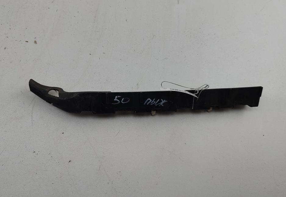 кронштейн заднего бампера Peugeot 307 1 поколение 2002, 1.6 л., бензин, МКПП, серый, универсал, 9640533480 - фото №1