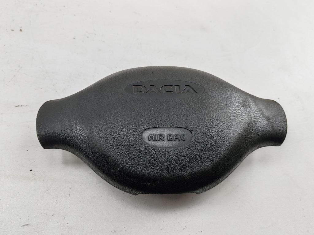 подушка безопасности водителя Dacia (Renault) Logan I 2007, 1.4 л., бензин, МКПП, красный, седан, 8200748155 - фото №1