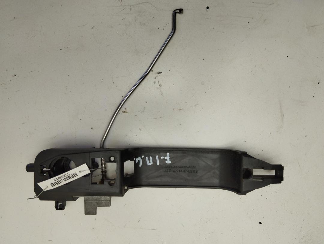 ручка наружная передняя левая Ford Focus I 2002, 1.8 л., бензин, МКПП, чёрный, универсал, XS41A224437AH