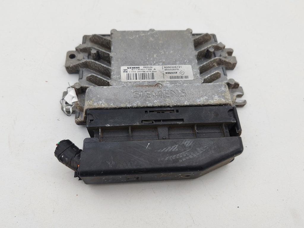 ЭБУ Renault Clio II 2003, 1.4 л., бензин, МКПП, синий, хетчбэк 3 дв., 8200326741