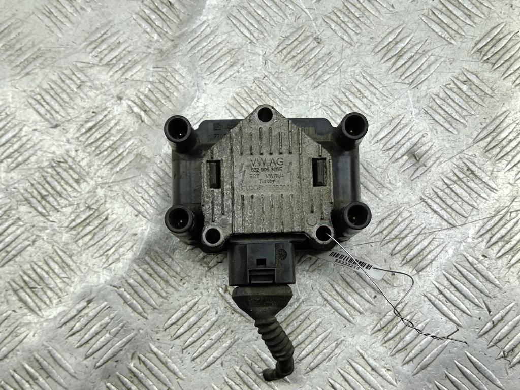 катушка зажигания Volkswagen Passat B5 1998, 1.6 л., бензин, МКПП, зелёный, универсал, 032905106E - фото №1