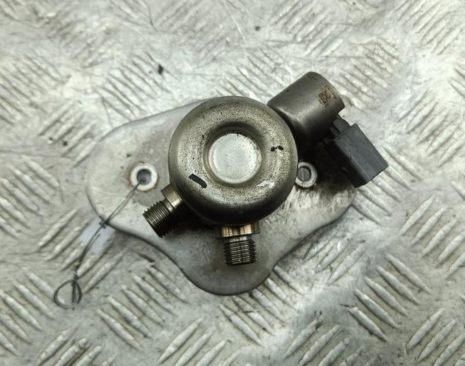 ТНВД BMW 3 серия E90/E91/E92/E93 2007, 2.0 л., бензин, МКПП, красный, универсал, 7562473 - фото №1
