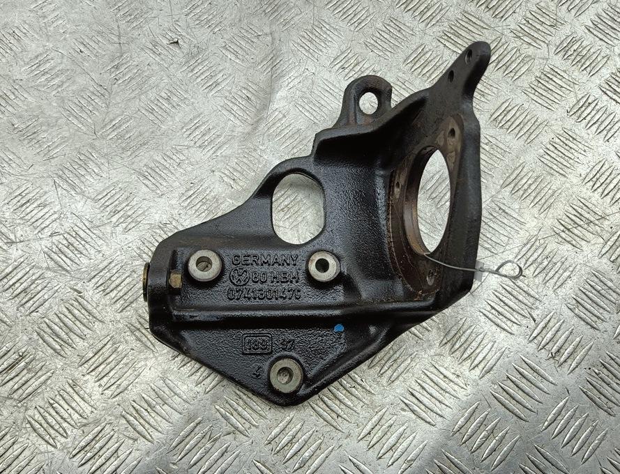 кронштейн ТНВД Volkswagen Transporter T4 1997, 2.5 л., дизель, МКПП, синий, микроавтобус, 074130147