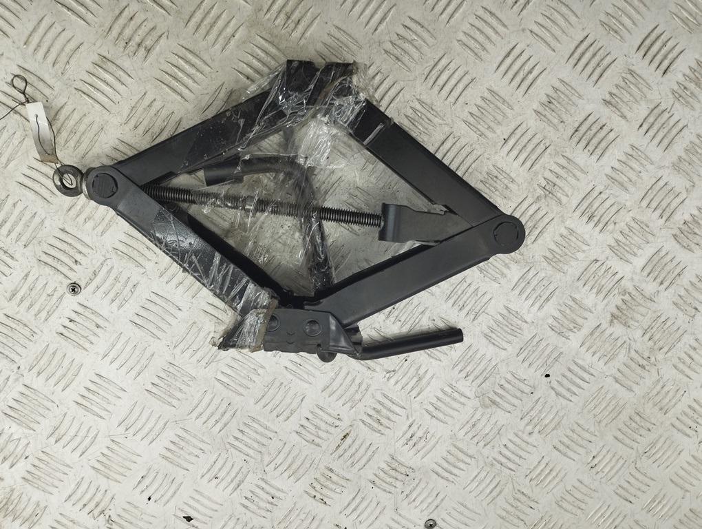 домкрат Peugeot 407 2005, 2.0 л., бензин, МКПП, серый, универсал, 9651759280