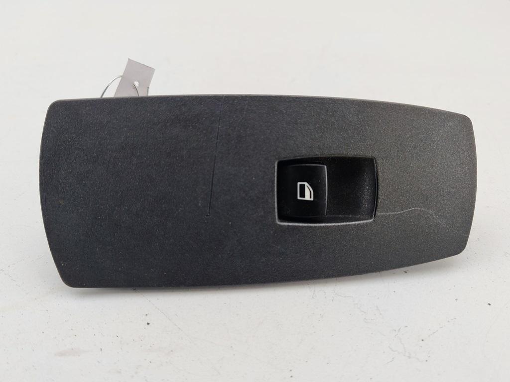 кнопка стеклоподъемника переднего правого BMW X3 E83 2004, 2.5 л., бензин, АКПП, синий, внедорожник 5 дв., 6922244