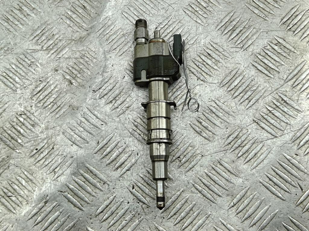 форсунка BMW 3 E90/E91/E92/E93 2007, 2.0 л., бензин, МКПП, красный, универсал, 7589048