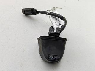 форсунка омывателя лобового стекла BMW 3 серия E90/E91/E92/E93 2007, 2.0 л., бензин, МКПП, красный, универсал, 7131299