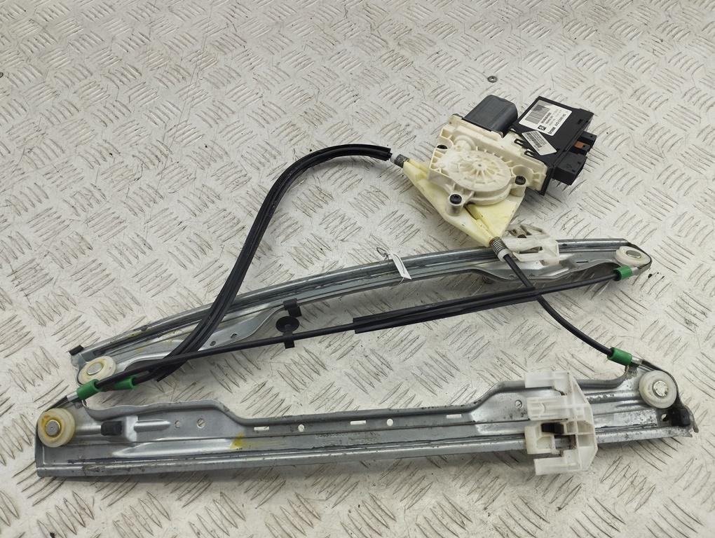 стеклоподъемник электрический передний левый Citroen C5 2002, 2.0 л., дизель, МКПП, серый, хетчбэк 5 дв., 9648486580