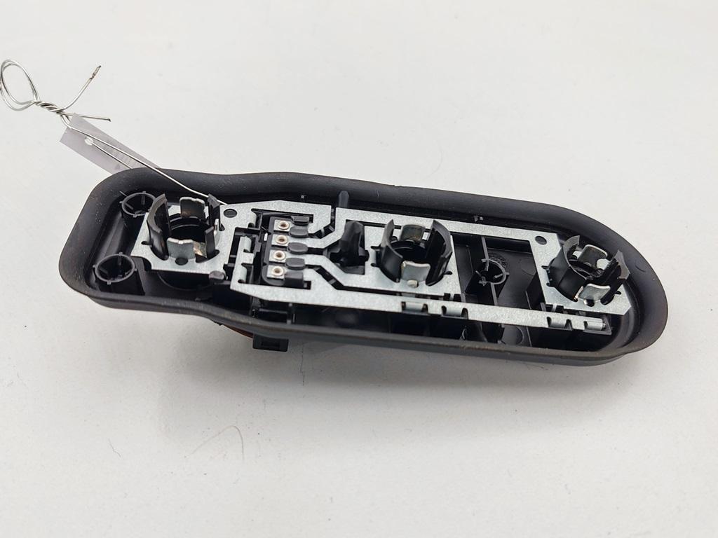 панель заднего левого фонаря BMW 5 E39 2000, 2.0 л., бензин, МКПП, зелёный, универсал, 2496339