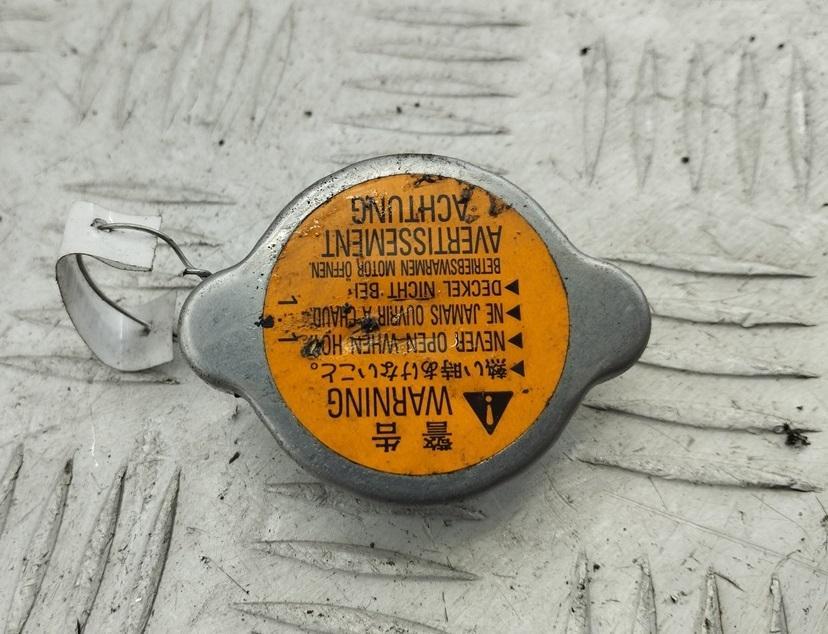 пробка расширительного бачка Mitsubishi Lancer 10 поколение 2007, 1.6 л., бензин, МКПП, серый, универсал - фото №1
