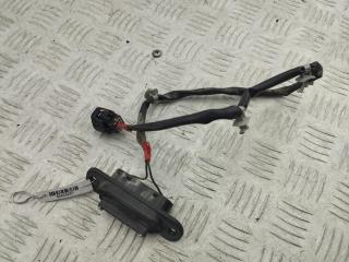 выключатель концевой (концевик) Hyundai H-1 Starex 1997 2009, 2.5 л., дизель, МКПП, белый, минивэн