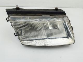 фара правая Volkswagen Passat B5 1998, 1.6 л., бензин, МКПП, синий, универсал, 14742600