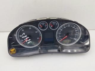 приборная панель Volkswagen Passat B5 [рестайлинг] 2001, 1.9 л., дизель, МКПП, серый, универсал, 3B0920825A