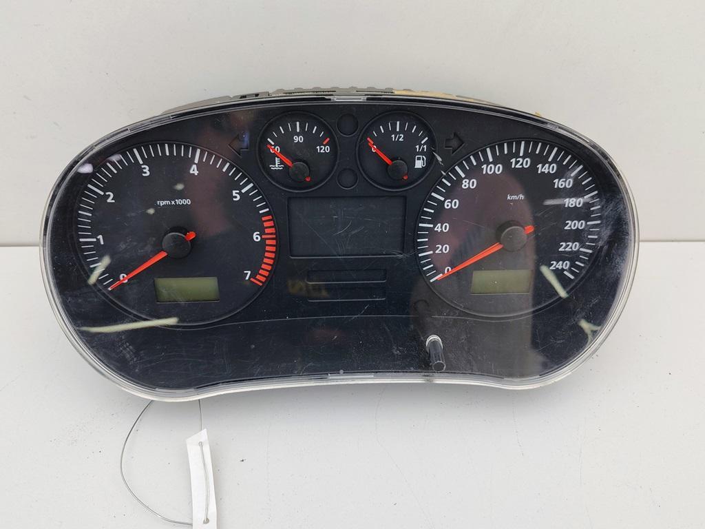 приборная панель SEAT Leon 2000, 1.4 л., бензин, МКПП, серый, хетчбэк 5 дв., W01M0920801