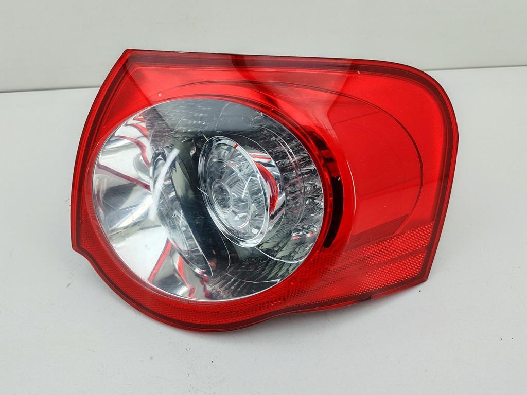 фонарь задний правый Volkswagen Passat B6 2009, 1.8 л., бензин, МКПП, чёрный, универсал, 3C9945096N