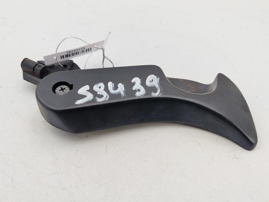 ручка открывания капота BMW 5 E39 1999, 2.0 л., бензин, МКПП, чёрный, седан, 8226621