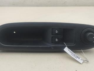 блок управления стеклоподъемниками Renault Clio 2 поколение [2-й рестайлинг] 2003, 1.4 л., бензин, МКПП, синий, хетчбэк 3 дв.