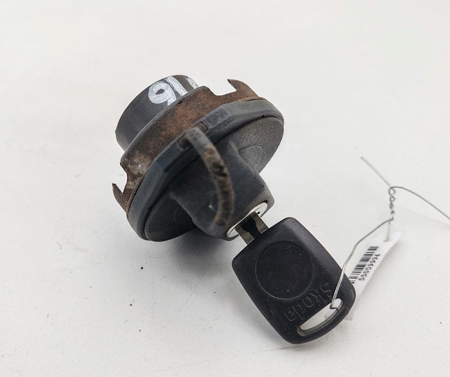 пробка топливного бака Skoda Roomster 2006, 1.2 л., бензин, МКПП, чёрный, универсал, 1J0201533P