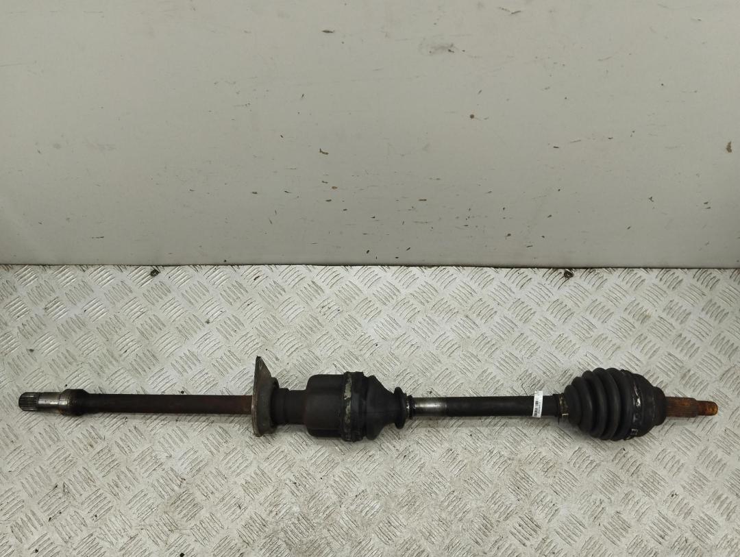полуось передняя правая (приводной вал, ШРУС) Ford Mondeo 3 поколение 2002, 2.5 л., бензин, МКПП, серый, седан - фото №1