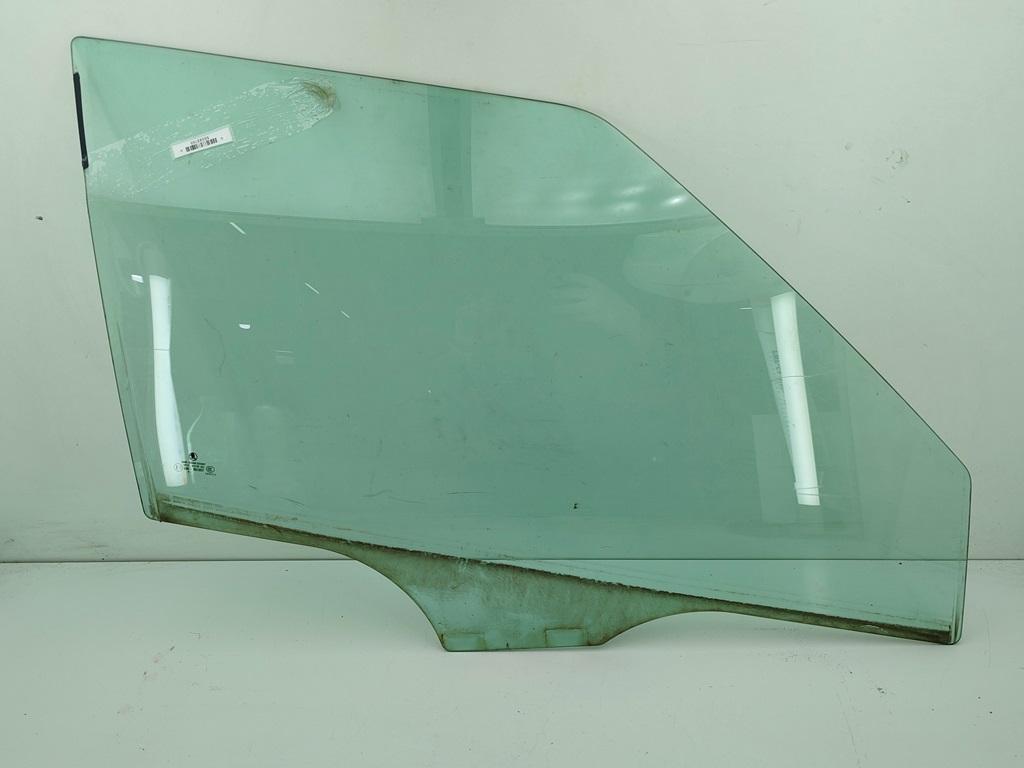 стекло двери передней правой Skoda Fabia mk2 (5J) 2009, 1.2 л., бензин, МКПП, серый, универсал