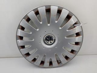 колпак колесный Volkswagen Passat B6 2007, 2.0 л., дизель, МКПП, серый, седан, 3C0601147B