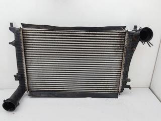 радиатор интеркулера Volkswagen Passat B6 2007, 2.0 л., дизель, МКПП, синий, универсал, 3C0145803G