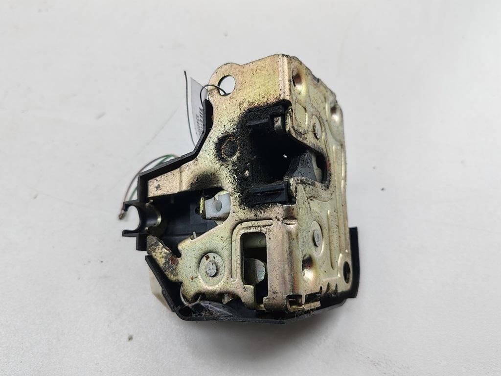 замок двери передней левой Renault Clio II 2003, 1.4 л., бензин, МКПП, синий, хетчбэк 3 дв.
