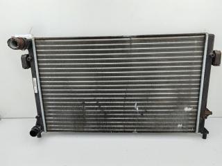 радиатор охлаждения Volkswagen Passat B6 2005, 1.6 л., бензин, МКПП, чёрный, универсал, 1K0121253P