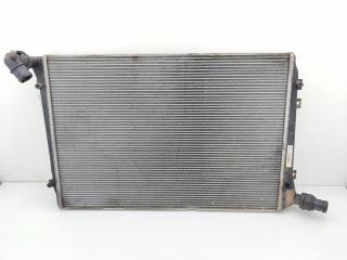 радиатор охлаждения Volkswagen Passat B6 2007, 2.0 л., дизель, МКПП, синий, универсал, 3C0121253AK