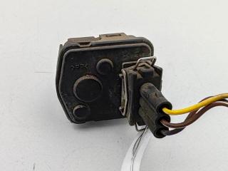 корректор фар Volkswagen Passat B5 1998, 1.6 л., бензин, МКПП, синий, универсал, 3A0941295