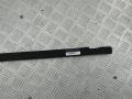 Молдинг стекла двери наружный Volkswagen Passat B4 1995, 1.8 л., бензин, МКПП, красный, универсал - фото №5
