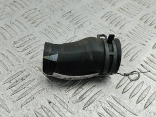 патрубок (трубопровод, шланг) Volkswagen Passat B5 1997, 1.6 л., бензин, МКПП, серый, седан, 050121101