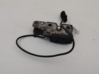 замок капота Volkswagen Passat B6 2007, 2.0 л., дизель, МКПП, синий, универсал, 3C1823503D