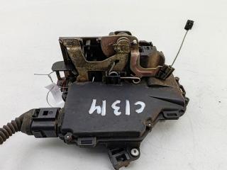 замок двери передней правой Volkswagen Passat B5 1998, 1.6 л., бензин, МКПП, синий, универсал