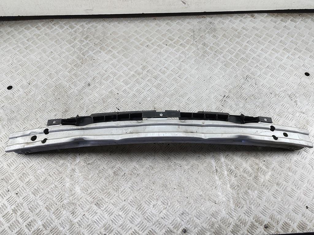 усилитель бампера переднего Opel Vectra C 2004, 2.2 л., бензин, МКПП, серый, хетчбэк 5 дв. - фото №1