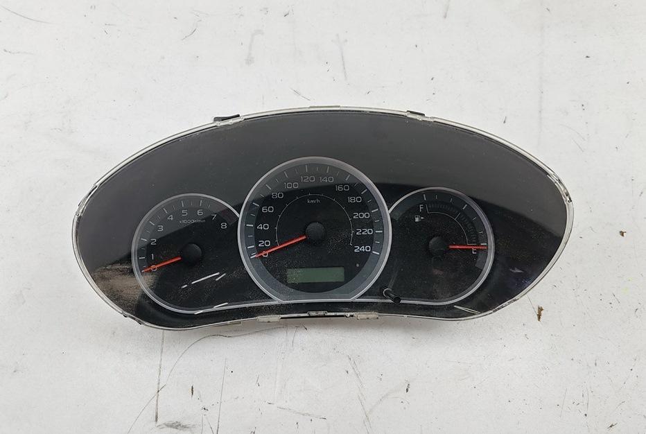 приборная панель Subaru Impreza 2009, 1.5 л., бензин, МКПП, белый, хетчбэк 5 дв.