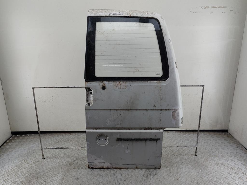 дверь задняя распашная правая Volkswagen Transporter T4 1996, 1.9 л., дизель, МКПП, белый, микроавтобус