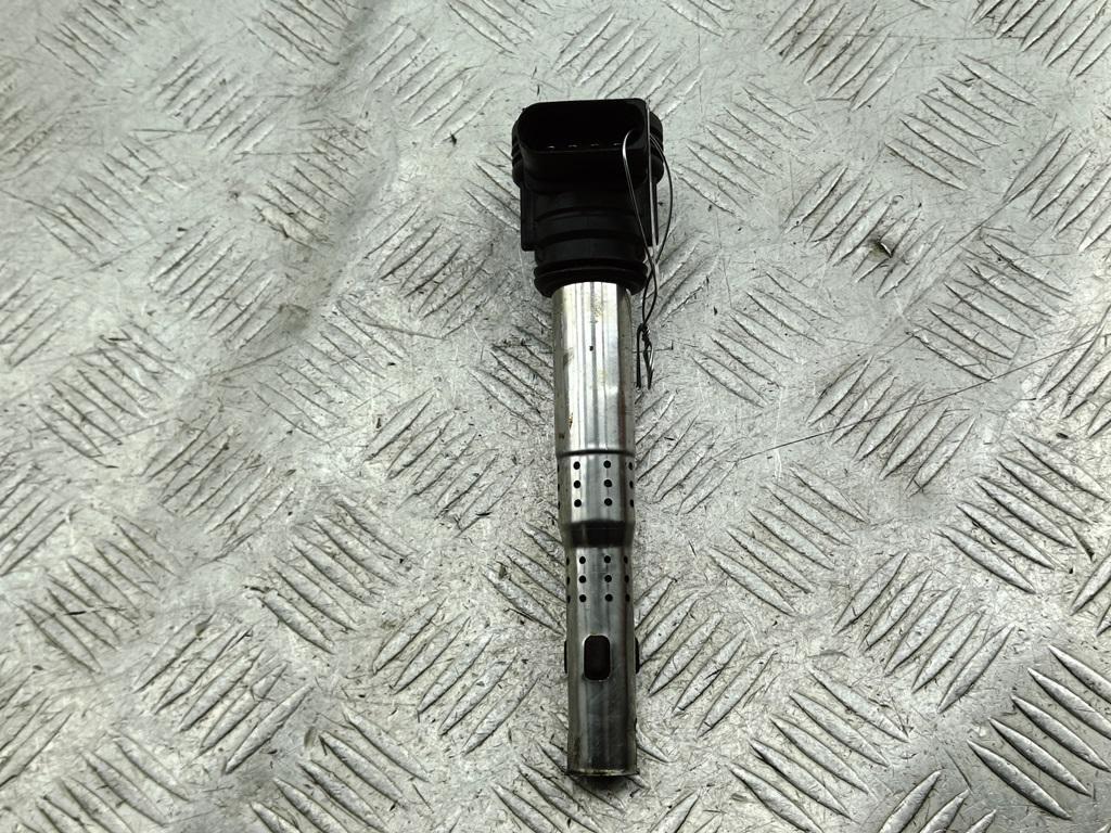 катушка зажигания Audi A4 B7 2006, 2.0 л., TFSI, бензин, МКПП, чёрный, универсал, 07K905715C
