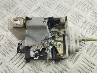 замок двери передней левой Audi A6 4A/C4 1996, 2.5 л., дизель, МКПП, красный, универсал, 4A1837015J