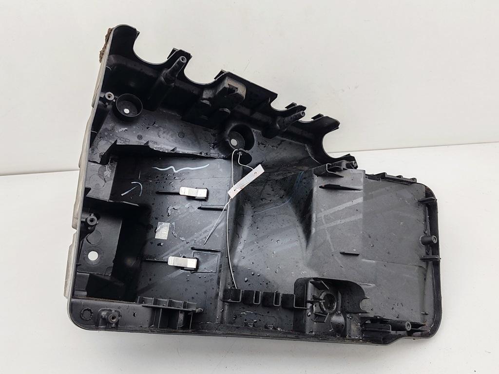 короб предохранителей Volkswagen Transporter T5 2013, 2.0 л., дизель, АКПП, белый, микроавтобус, 7E0907296A