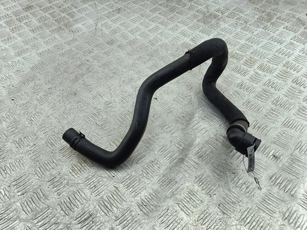 патрубок отопителя (печки) Audi A4 B7 2006, 2.0 л., TFSI, бензин, 8E1265356C