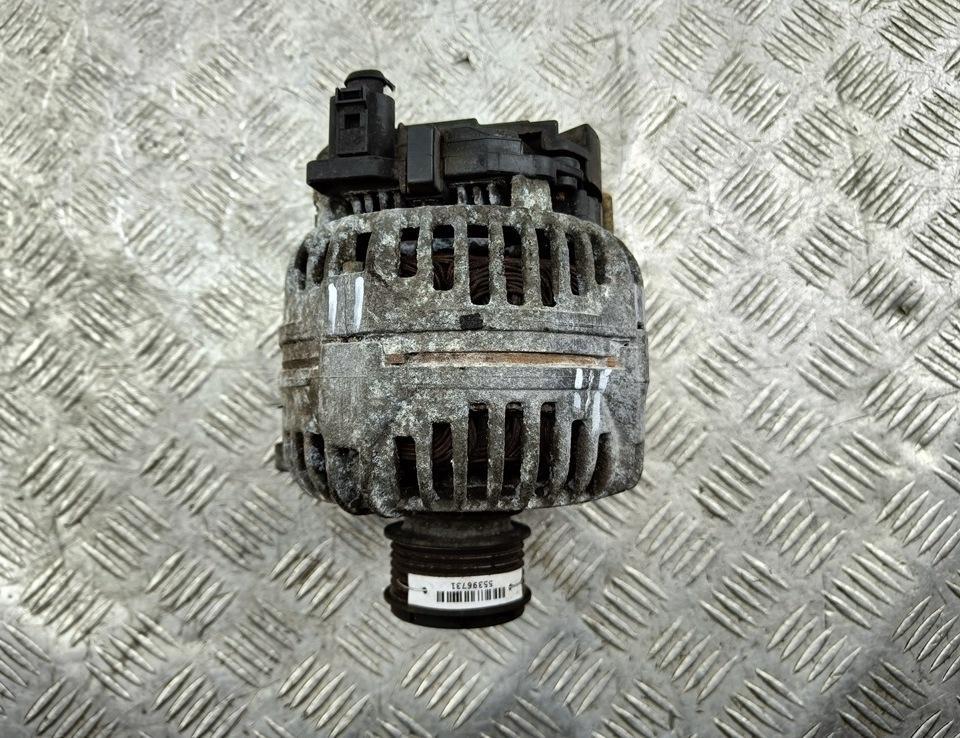 генератор Audi A2 8Z 2001, 1.4 л., дизель, МКПП, чёрный, хетчбэк 5 дв., 045903023A, 0124515022