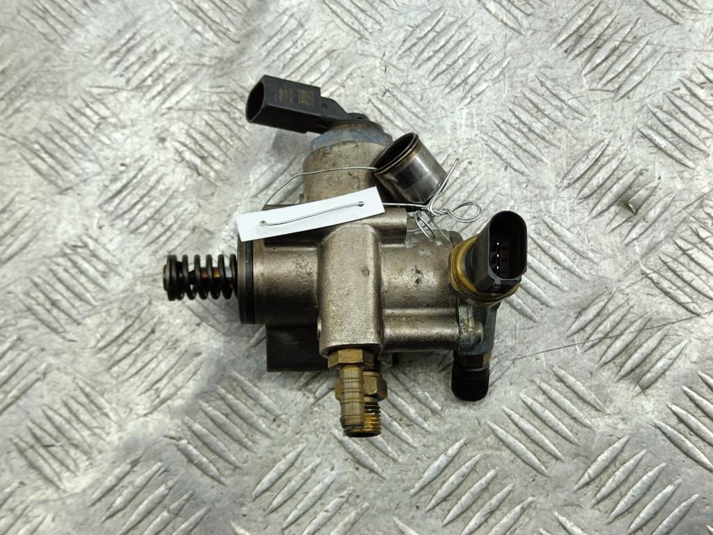 ТНВД Audi A4 B7 2006, 2.0 л., TFSI, бензин, МКПП, чёрный, универсал, 06F127025F